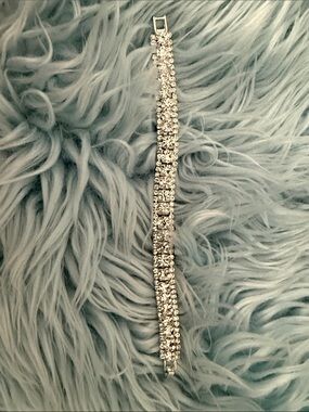 Silver Crystal Tennis Bracelet for Women - Sparkling Silver Bracelet